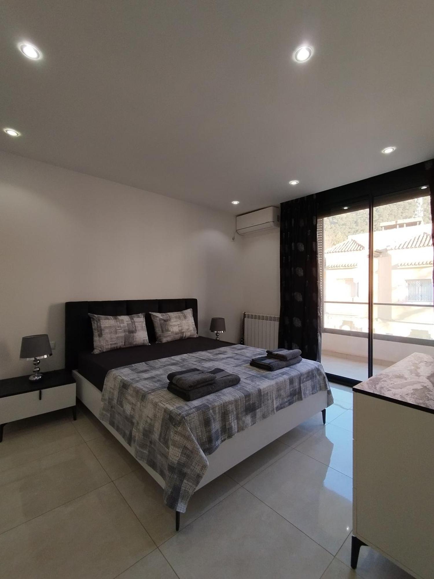 Luxueux Appartement A Tremecén Exterior foto
